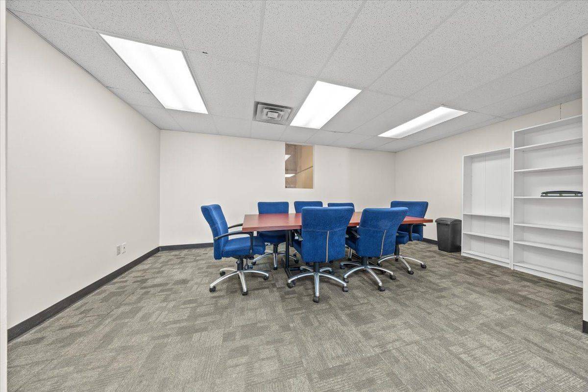 77 AURIGA DR #18, Country Place - Pineglen - Crestview And Area, ON K2E 7Z7