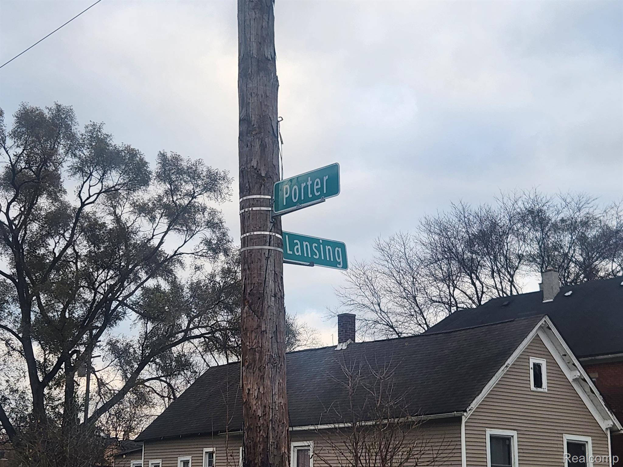 1408 LANSING, Detroit, MI 48209