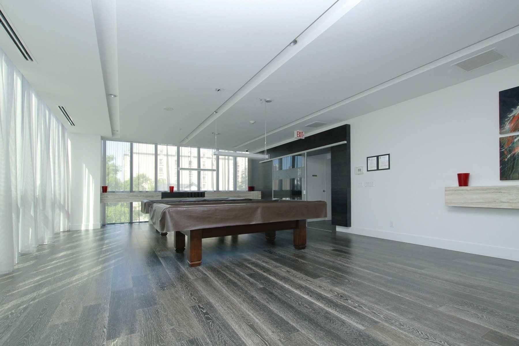 110 Charles ST E #2906, Toronto C08, ON M4Y 1T5