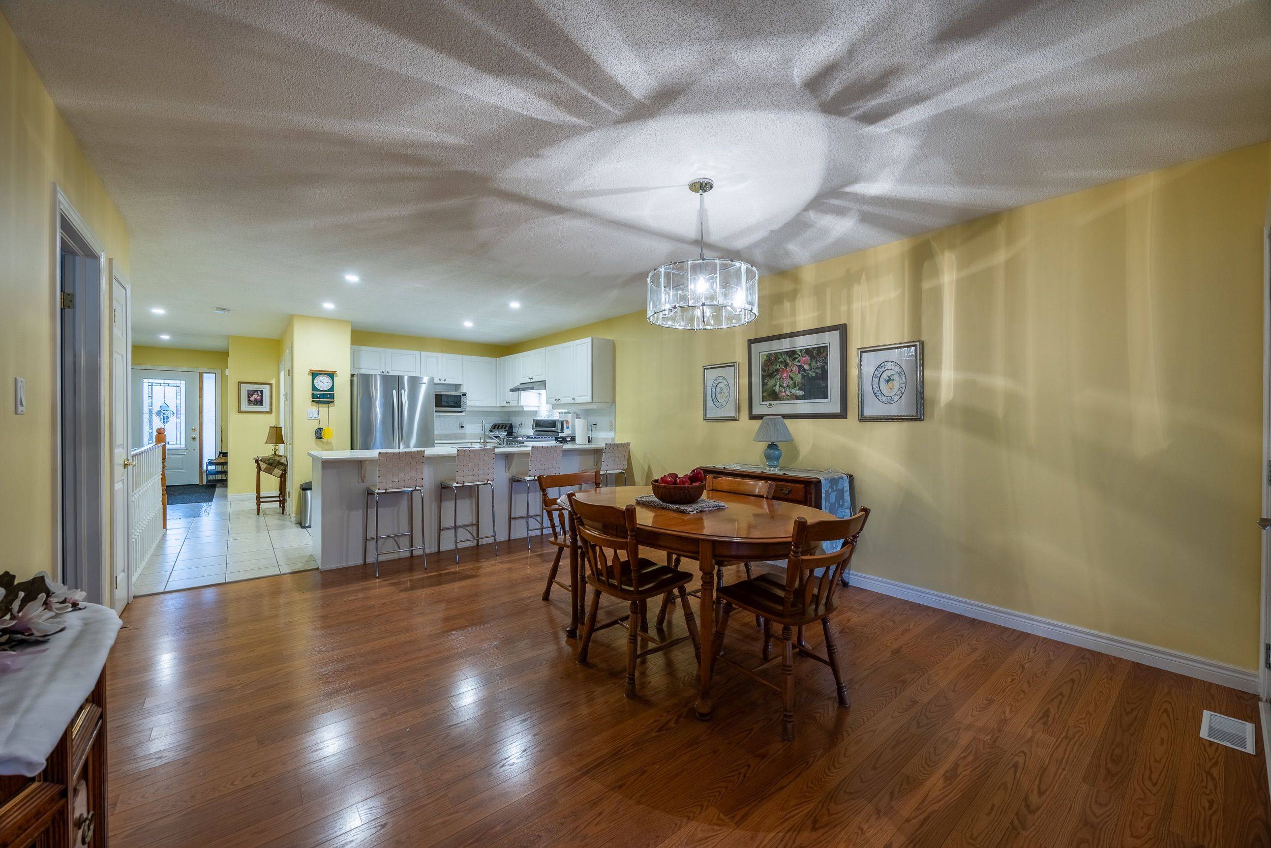 105 Balsam TRL, Norfolk, ON N0E 1M0