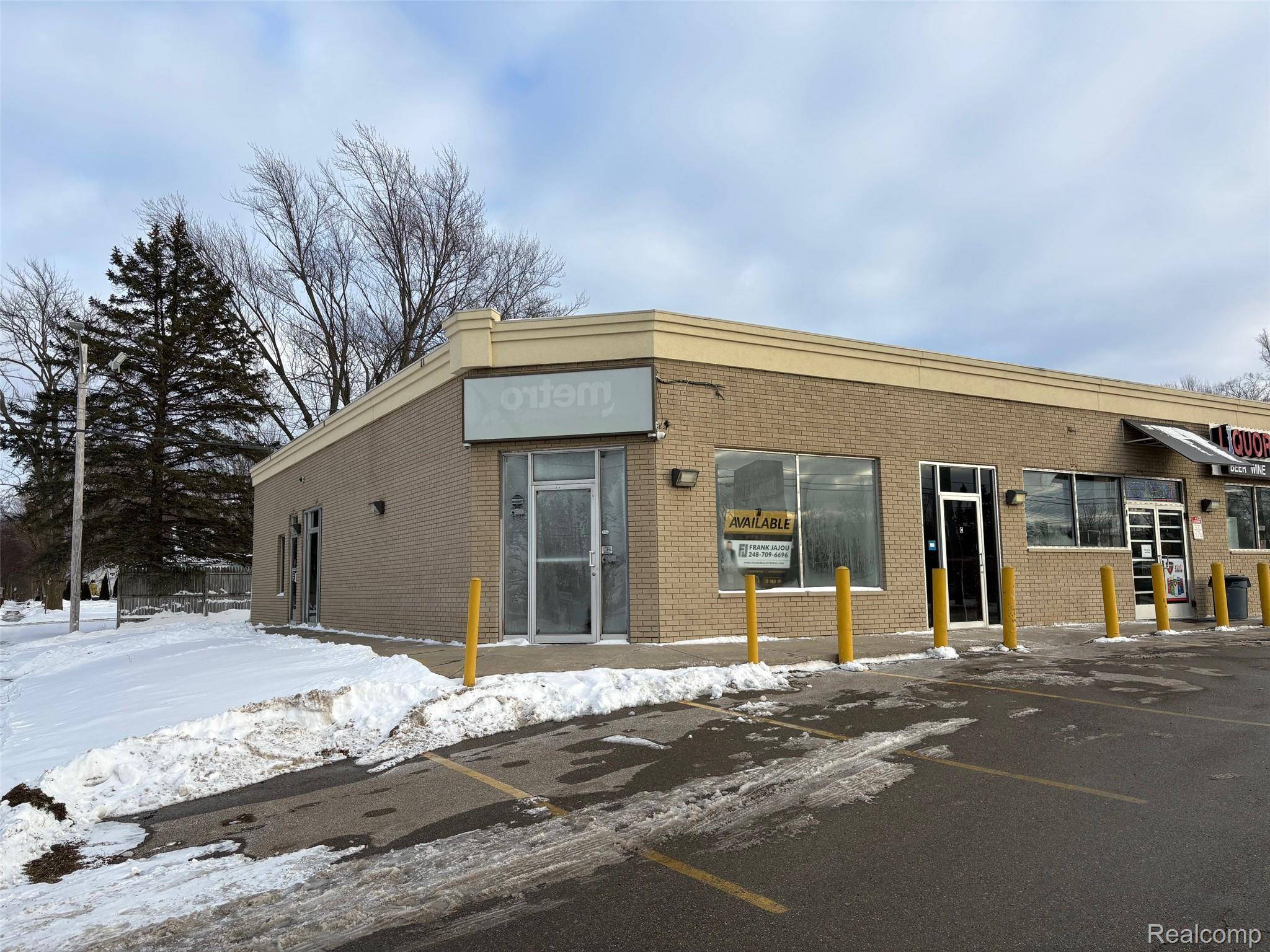 4405 S Martin Luther King Jr BLVD #B, Lansing, MI 48910