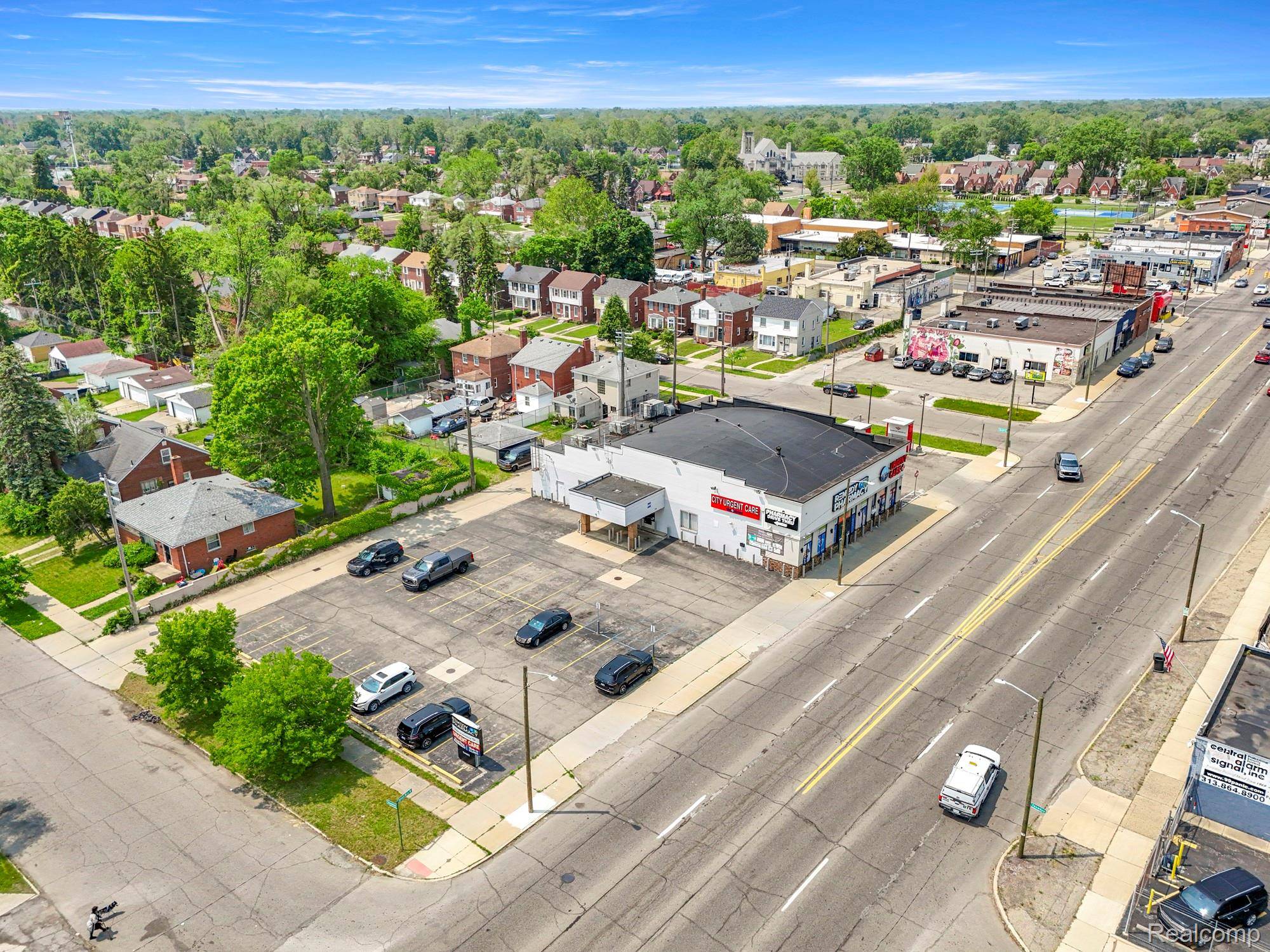 13403 W 7 Mile RD, Detroit, MI 48235