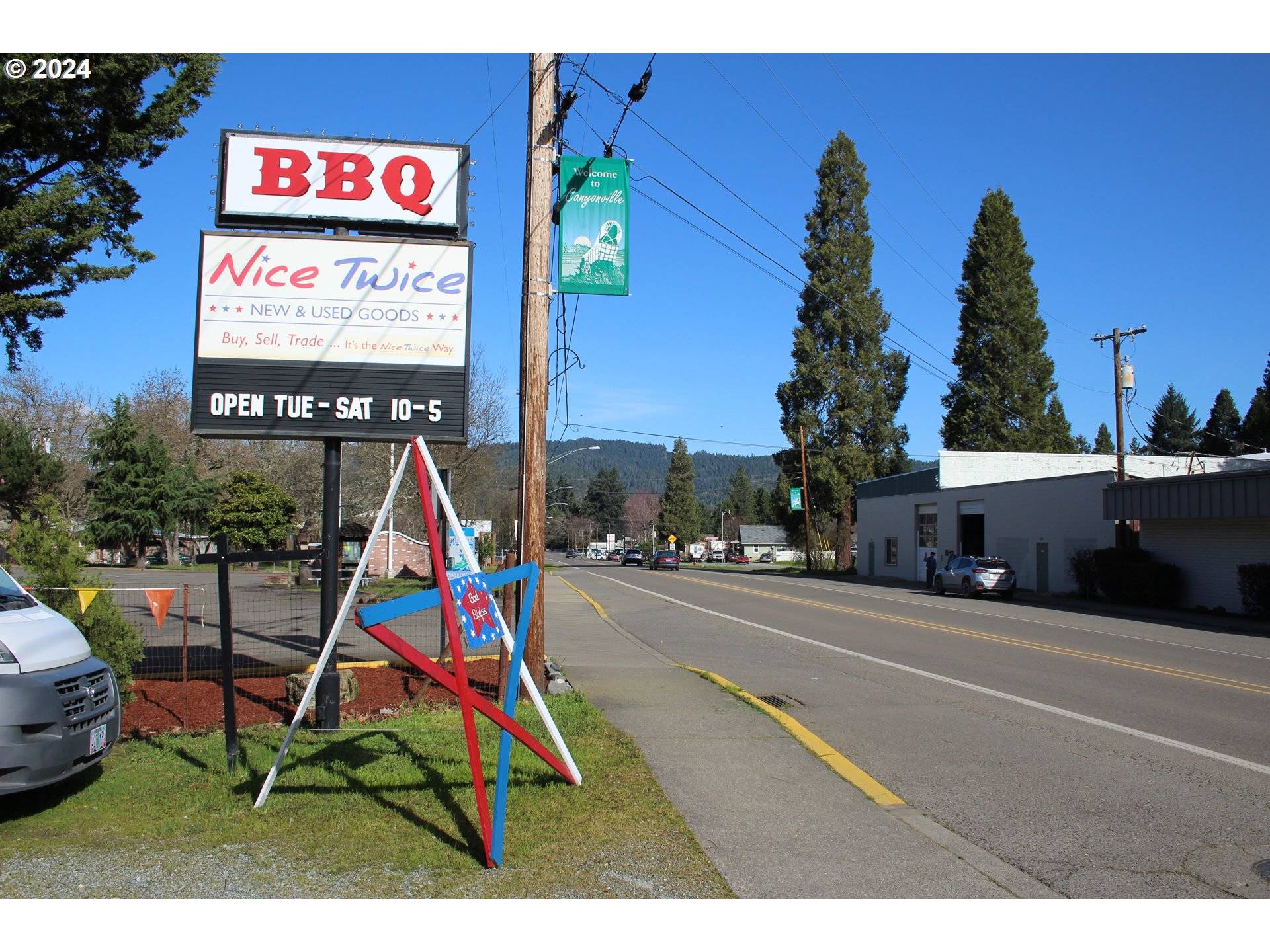224 N MAIN ST, Canyonville, OR 97417