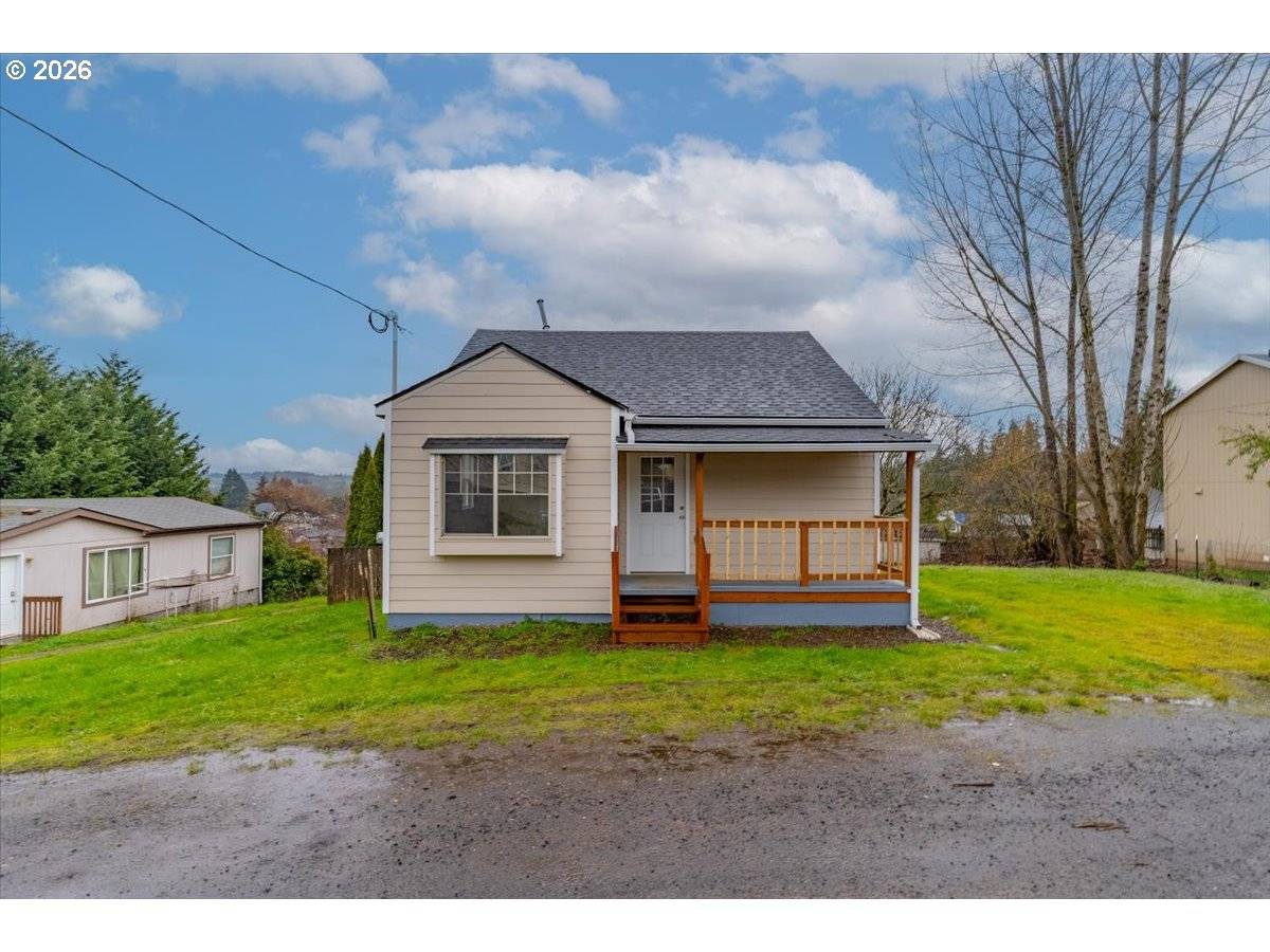 175 NW 3RD ST, Willamina, OR 97396