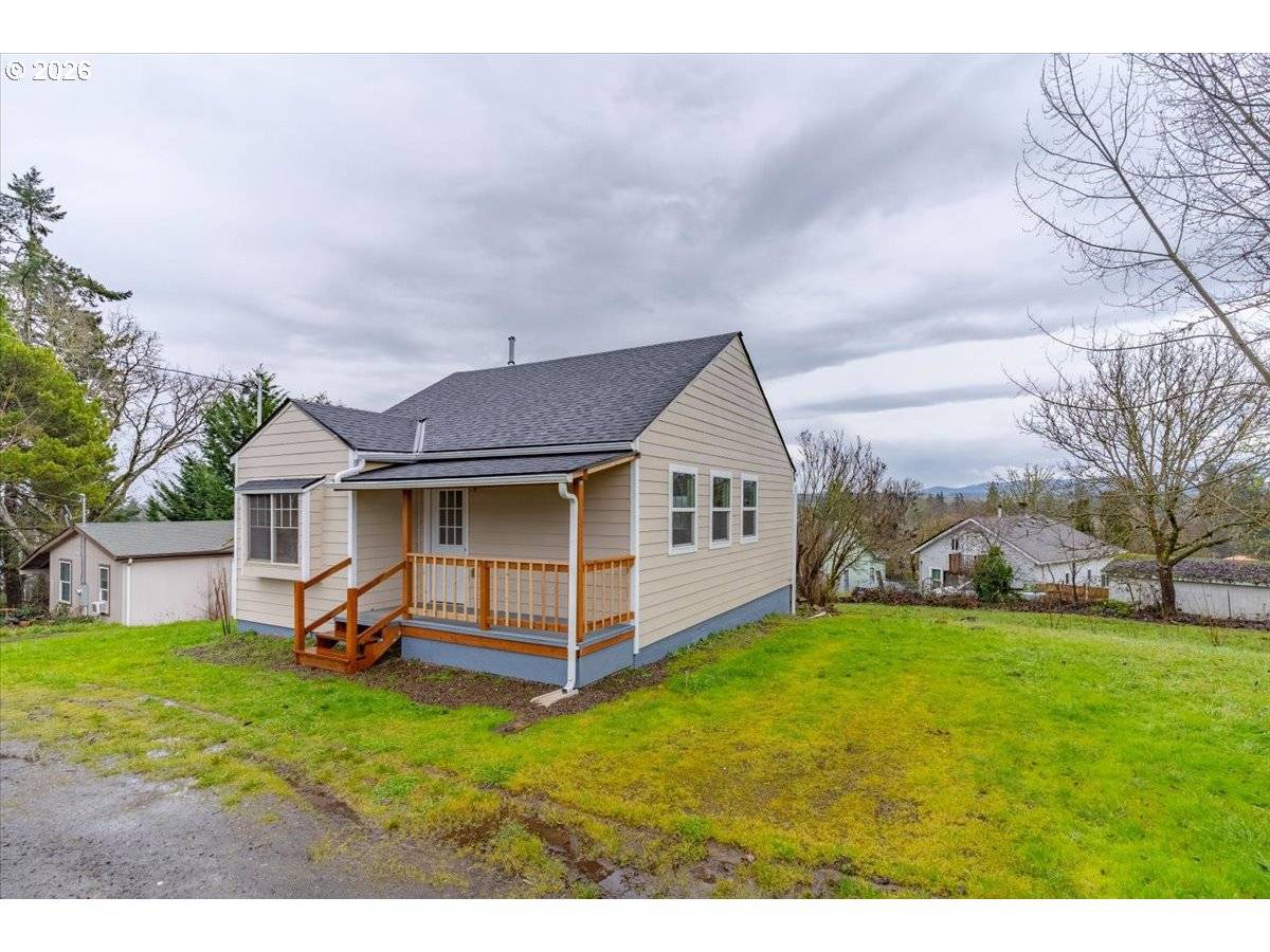 175 NW 3RD ST, Willamina, OR 97396