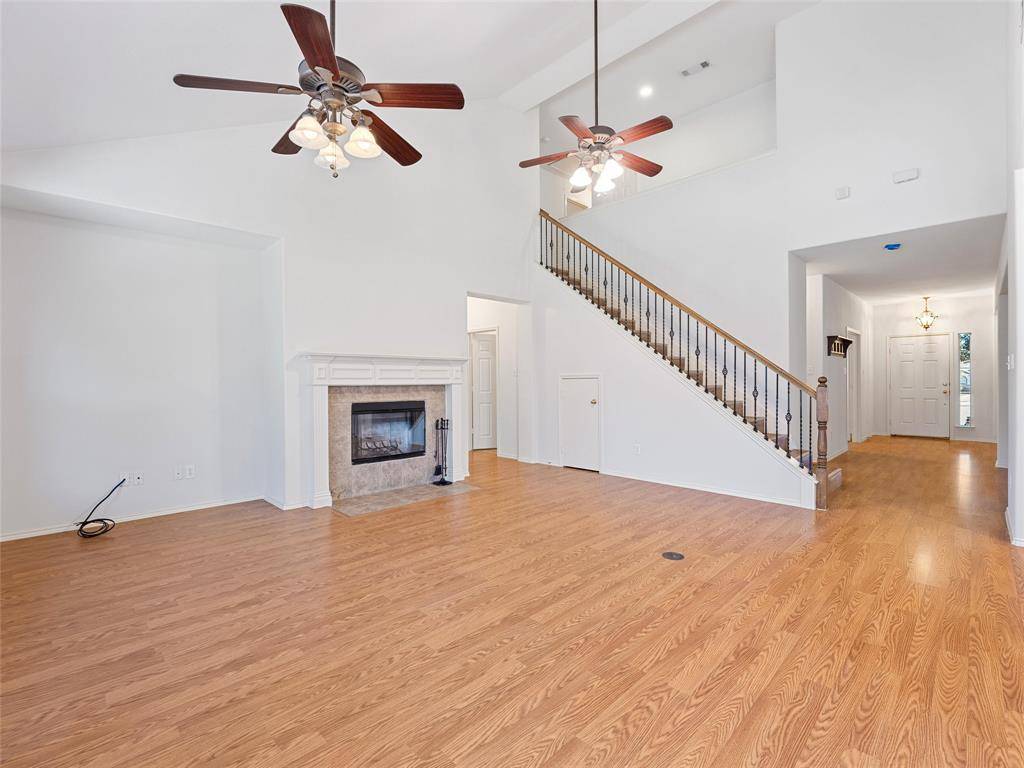 1110 Brandy Court, Midlothian, TX 76065