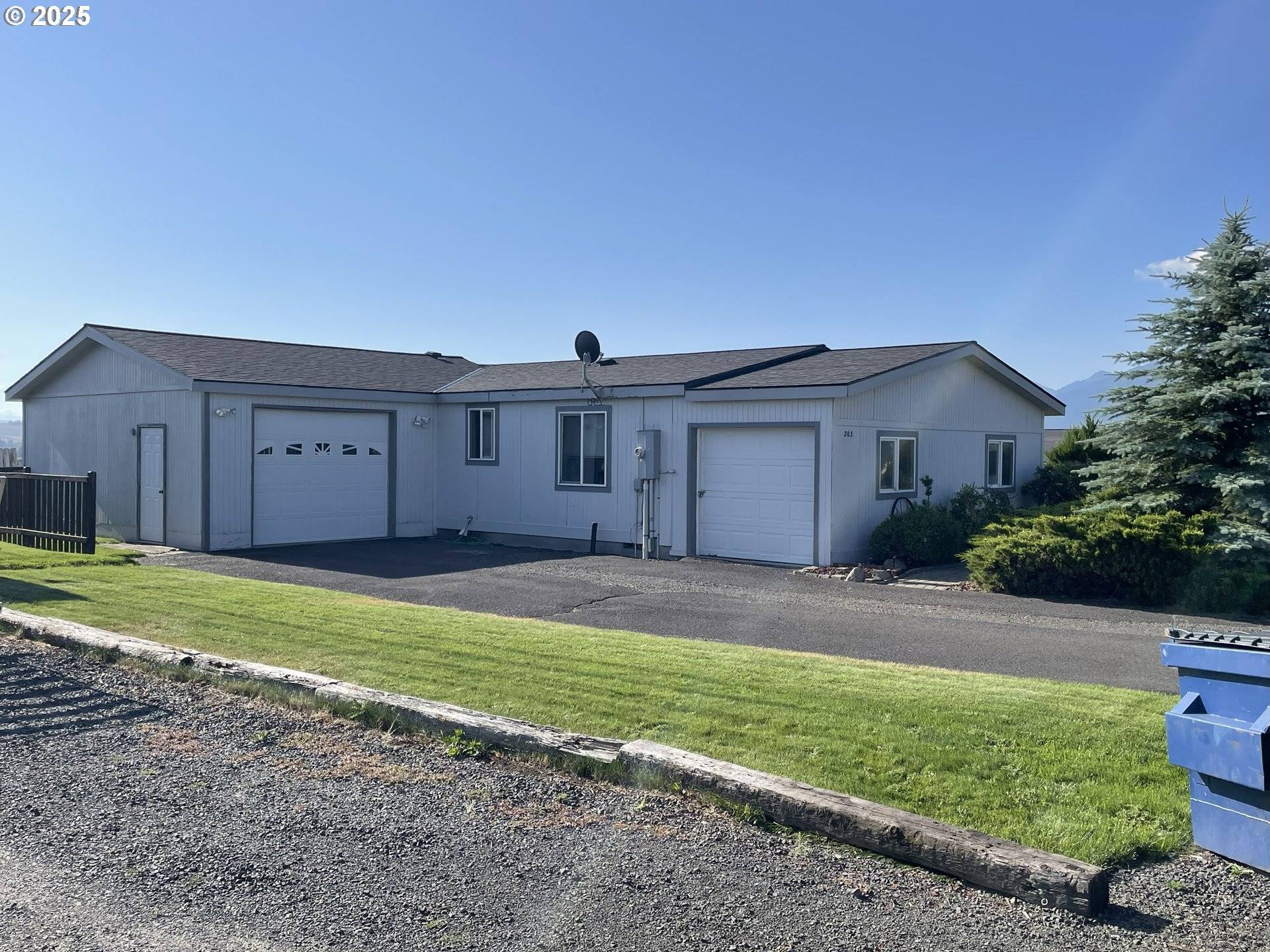 203 COURT ST, Enterprise, OR 97828