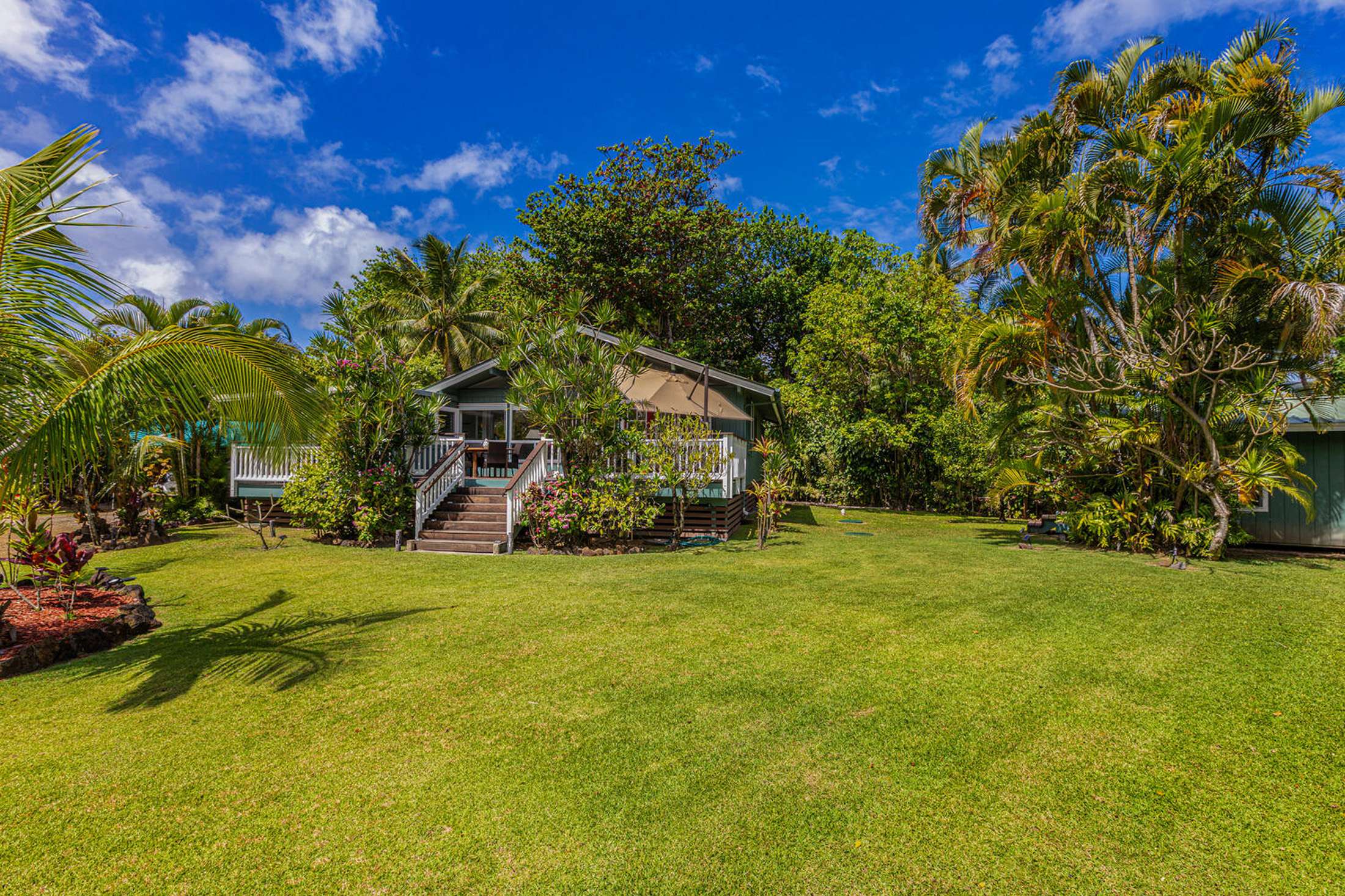 5-7330 KUHIO HWY #B, Hanalei, HI 96714