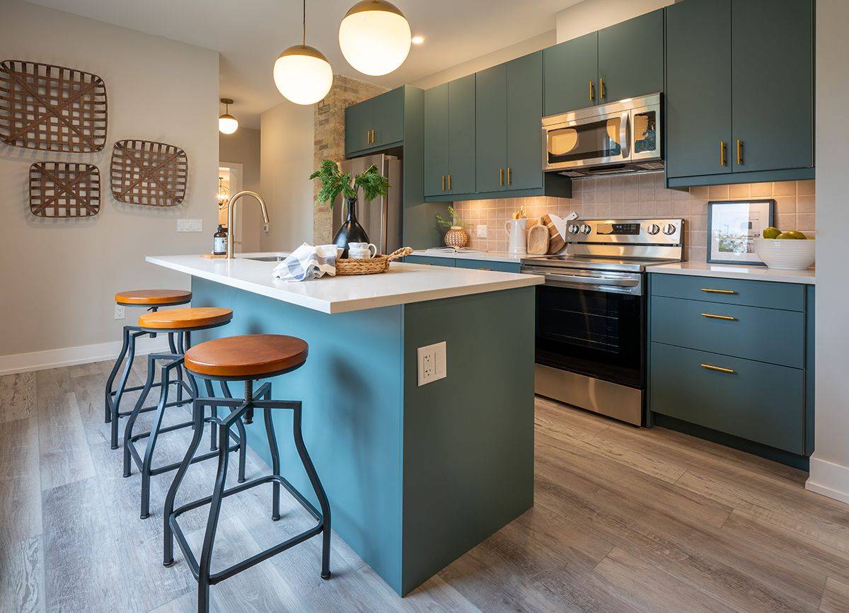 62 Barker ST, London East, ON N5Y 1X6