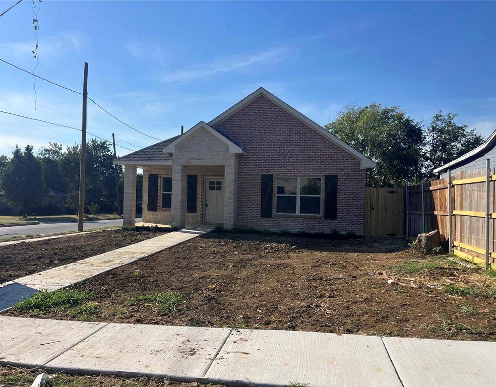 4340 M Avenue, Fort Worth, TX 76105