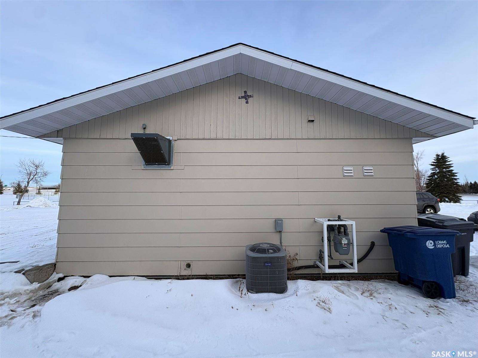 9 Gregory AVENUE E, White City, SK S4L 5B1