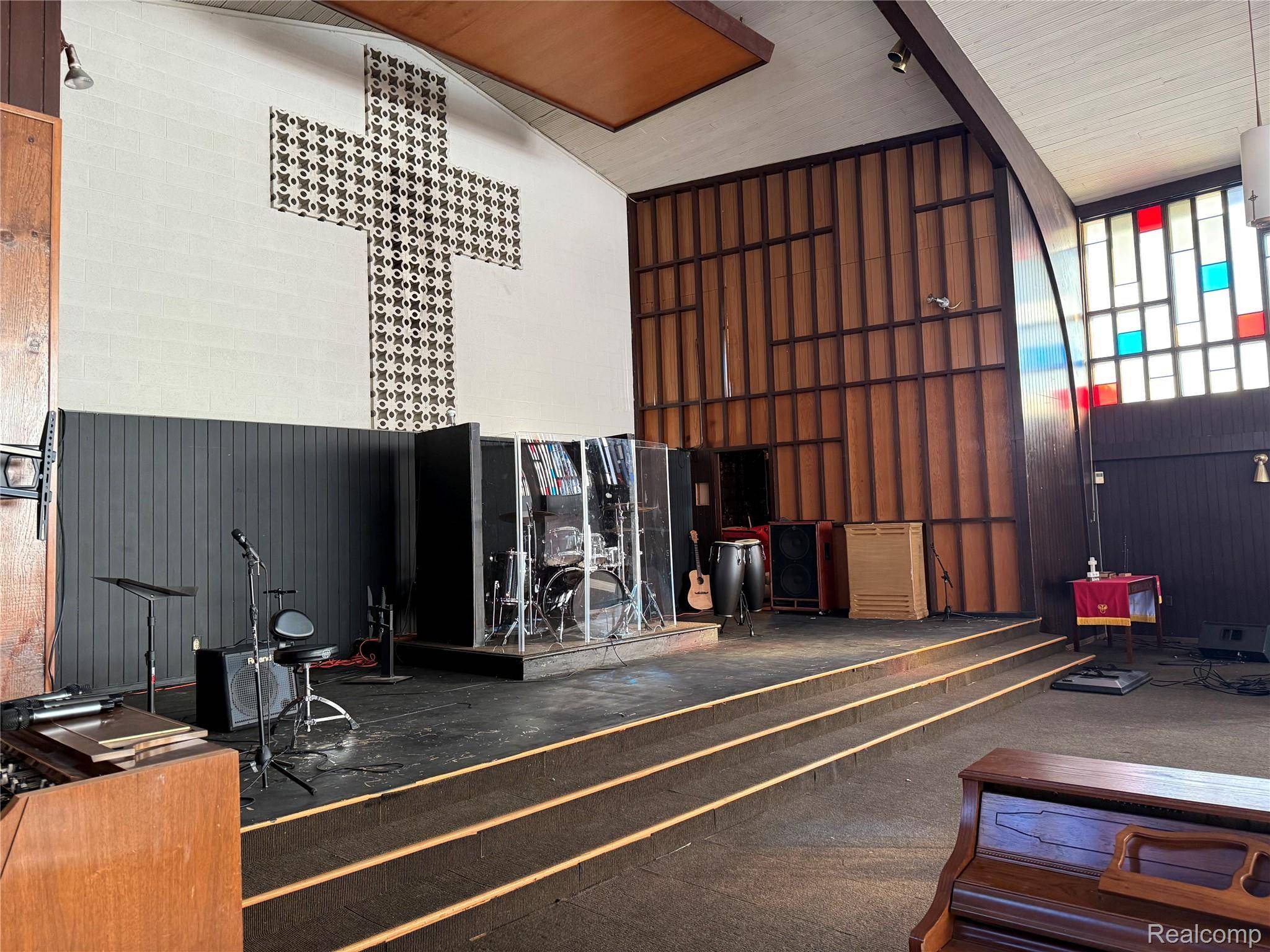 27800 Annapolis St ST, Inkster, MI 48141