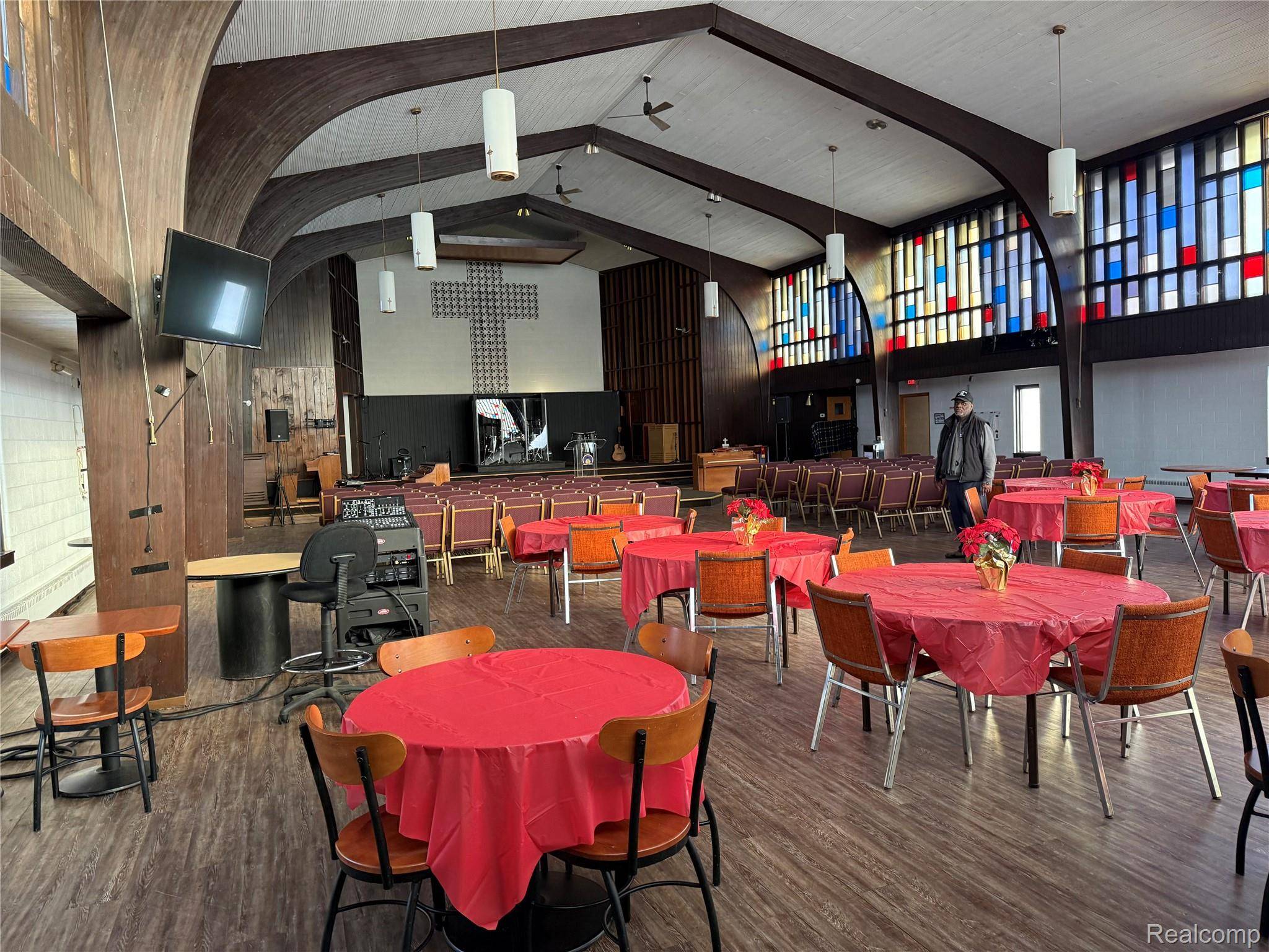 27800 Annapolis St ST, Inkstercity_wayne, MI 48141