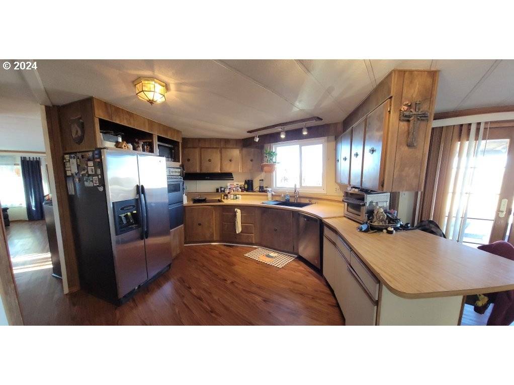 88160 FAIRVIEW LN, Christmas Valley, OR 97641