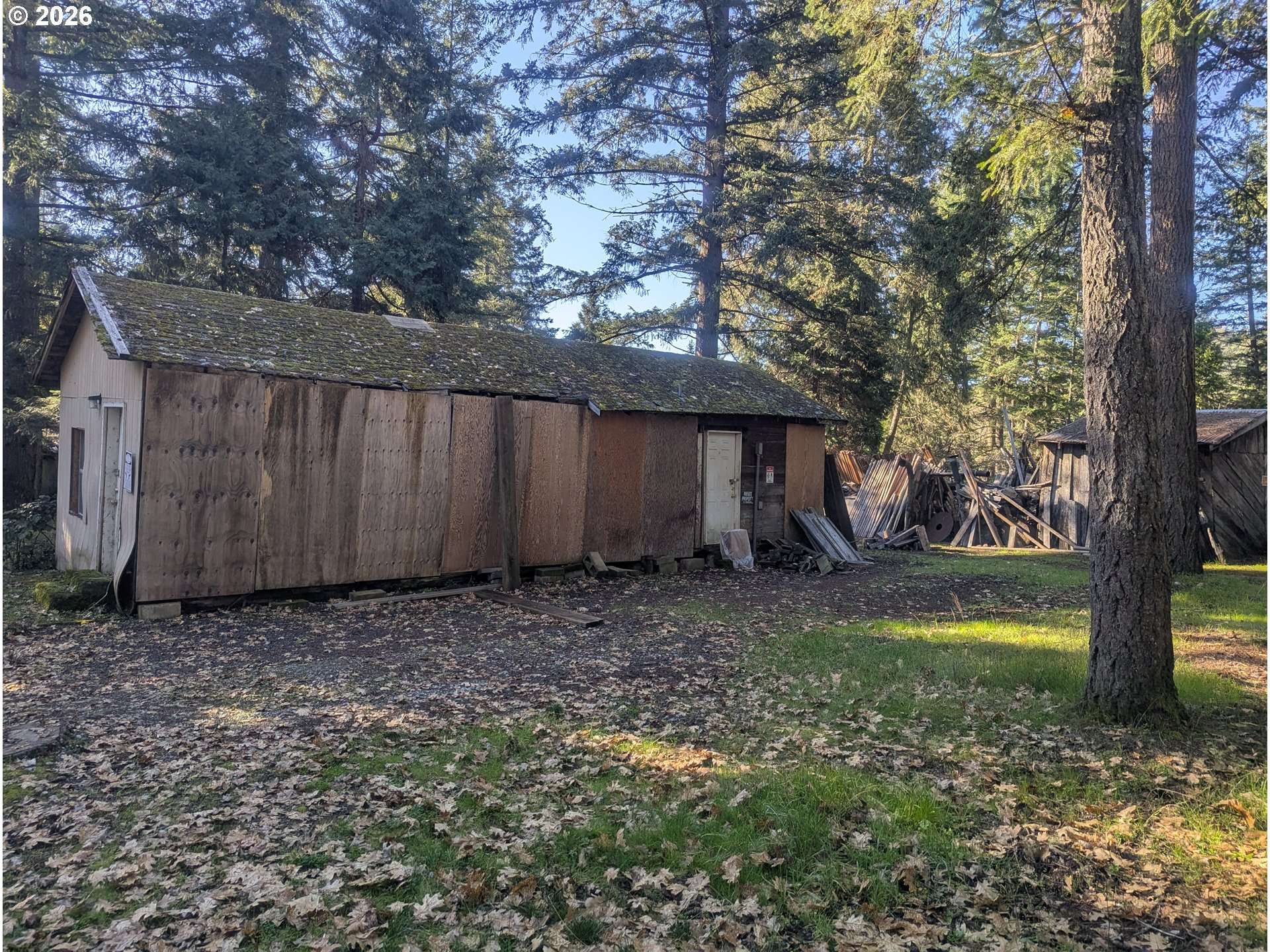 464 LOU GRAY DR, Myrtle Creek, OR 97457