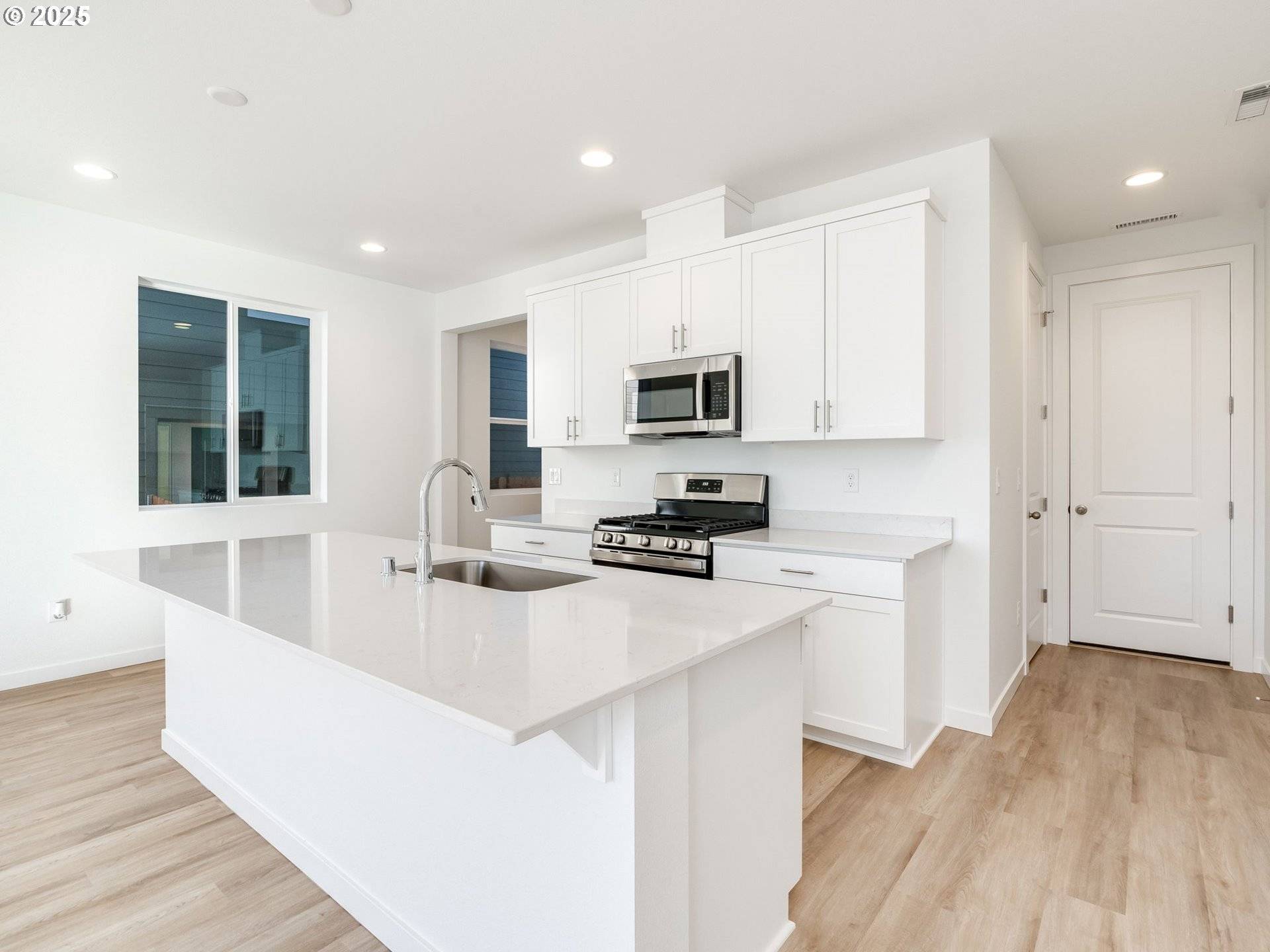 1011 NW 178TH WAY, Ridgefield, WA 98642