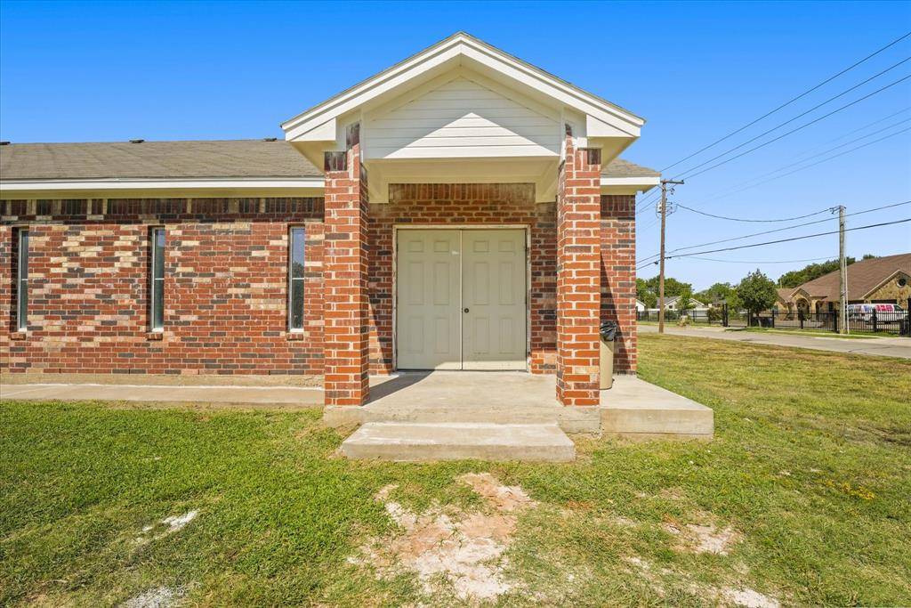 5114 Pinson Street, Fort Worth, TX 76105