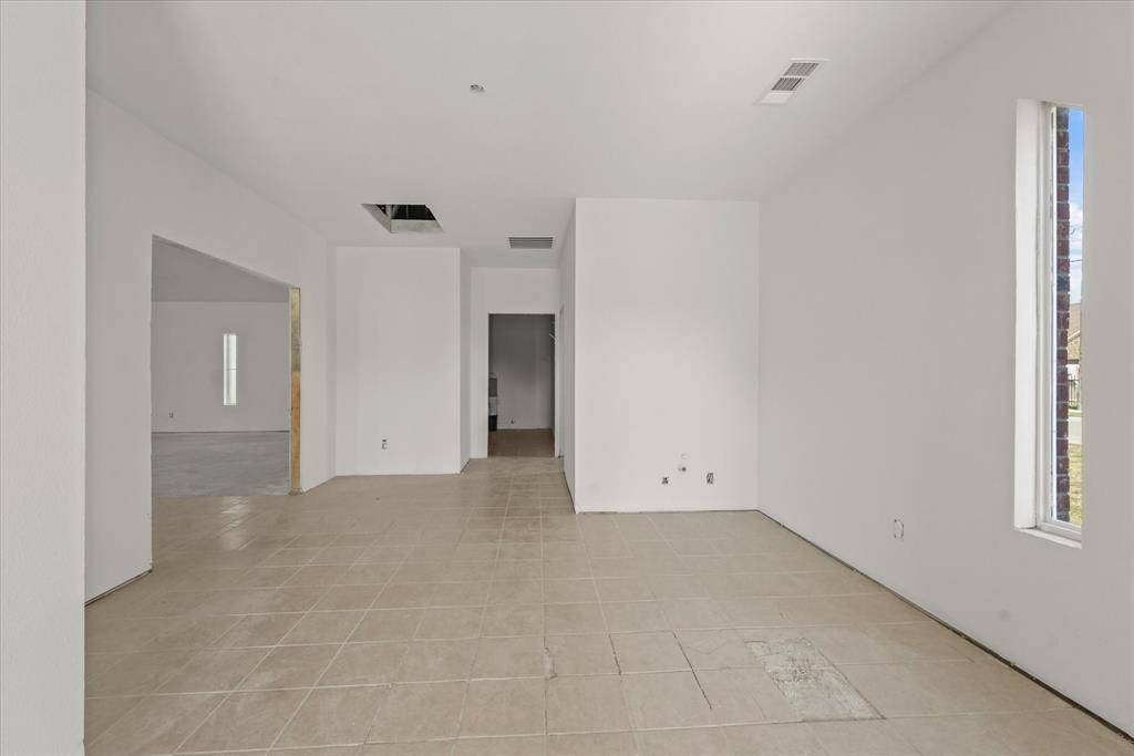 5114 Pinson Street, Fort Worth, TX 76105