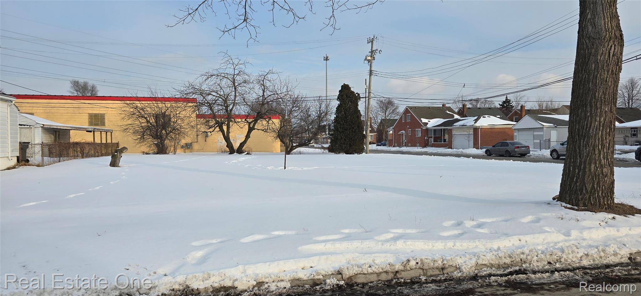 7410 Barrie ST, Dearborn, MI 48126