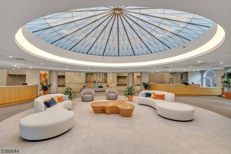 10 Smith Manor Blvd #105, West Orange Twp., NJ 07052