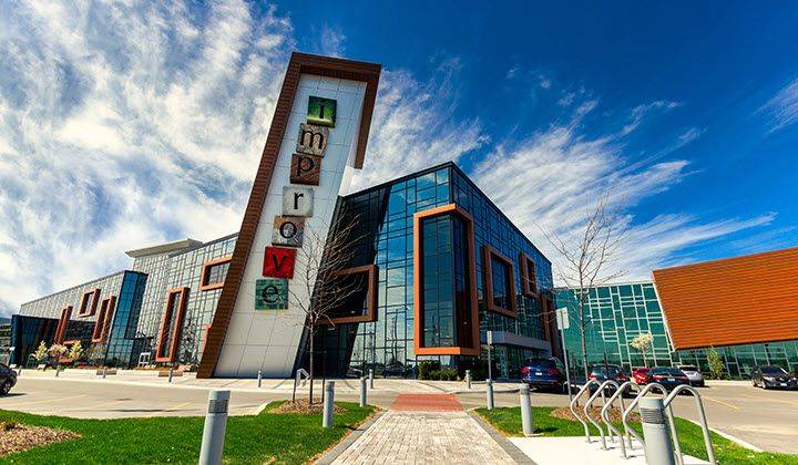 7250 Keele ST #170, Vaughan, ON L4K 1Z8