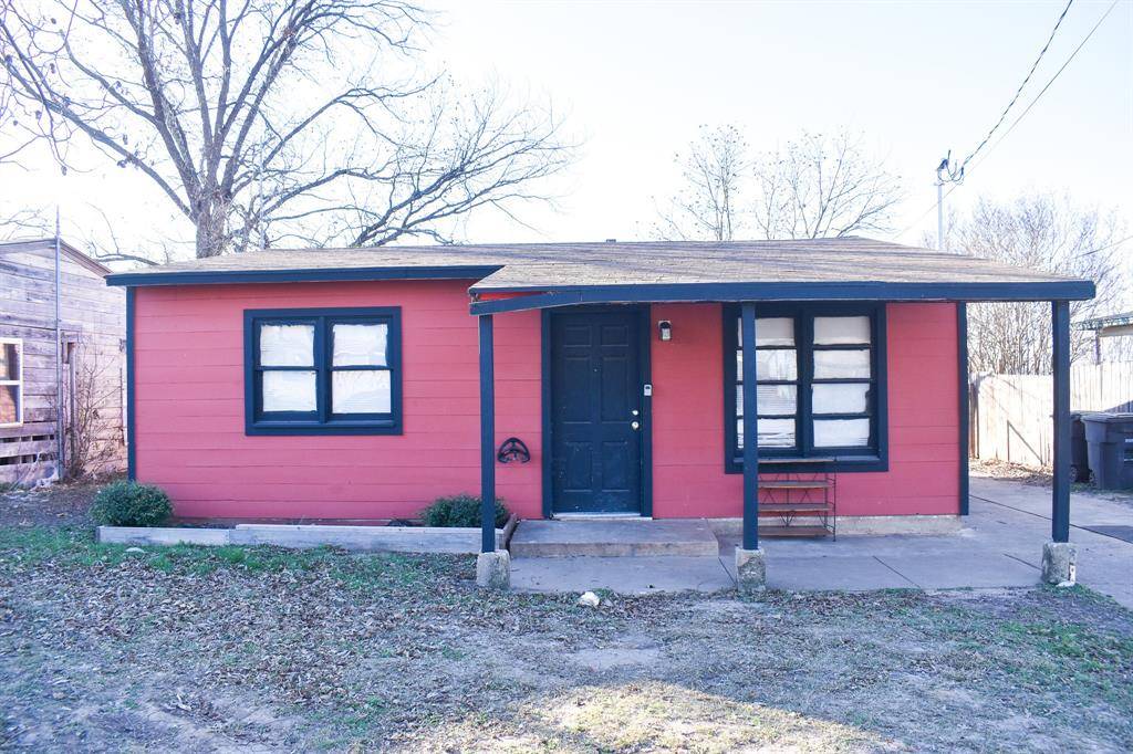 905 Bee Street, Brady, TX 76825