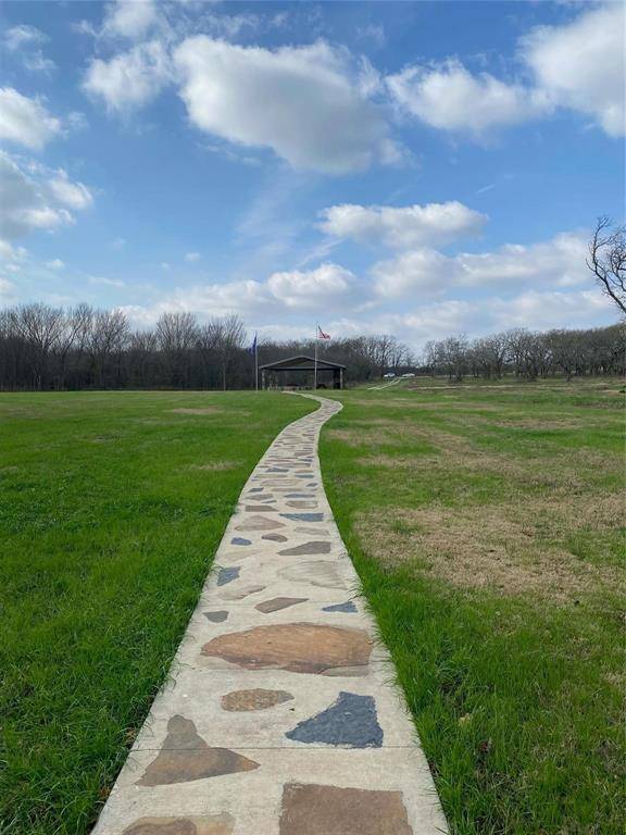 9049 W Shoreline Drive, Kemp, TX 75143