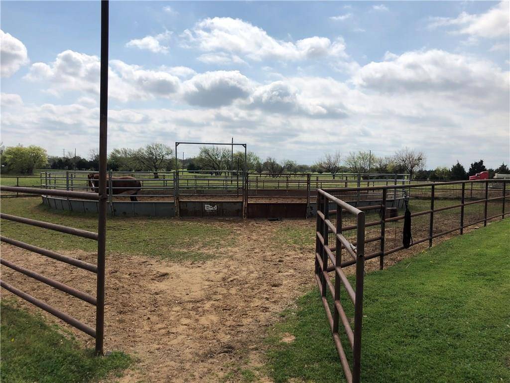 1000 &1019 Springhill Road, Aubrey, TX 76227