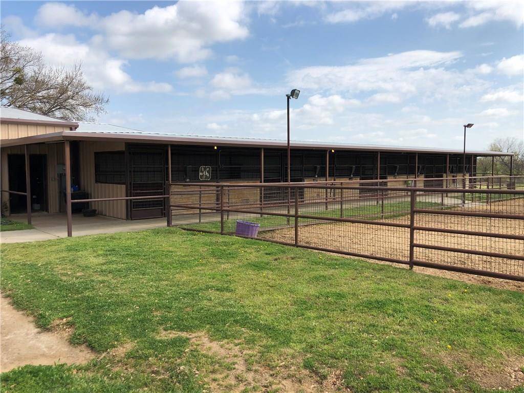 1000 &1019 Spring hill Road, Aubrey, TX 76227