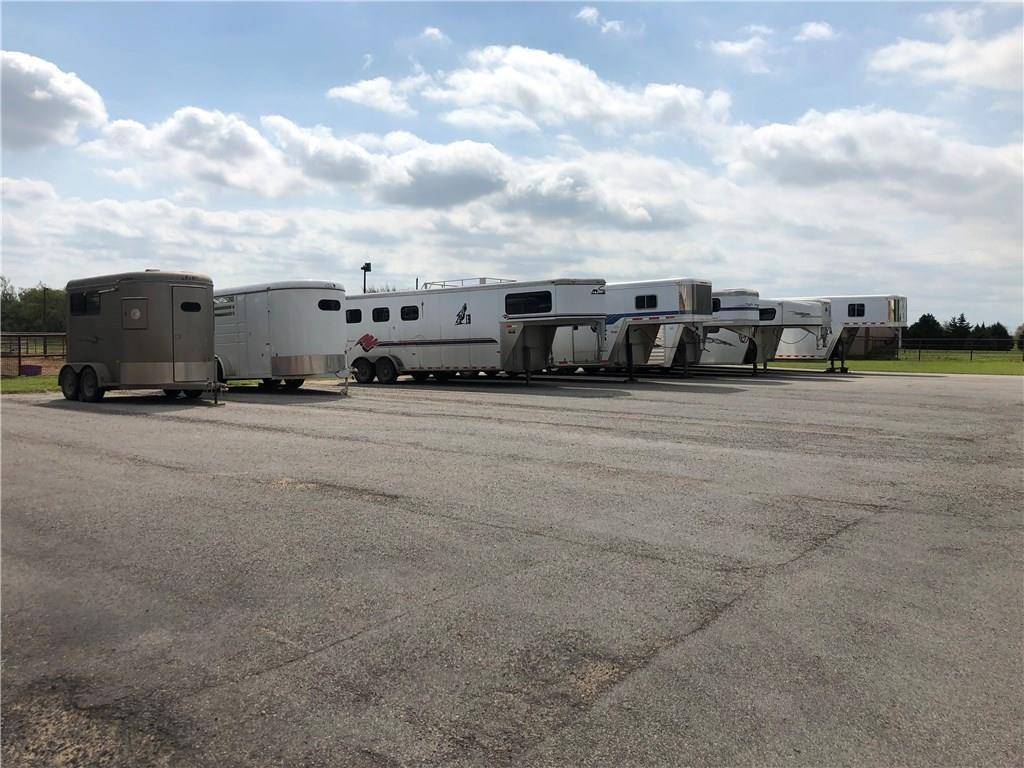 1000 &1019 Spring hill Road, Aubrey, TX 76227
