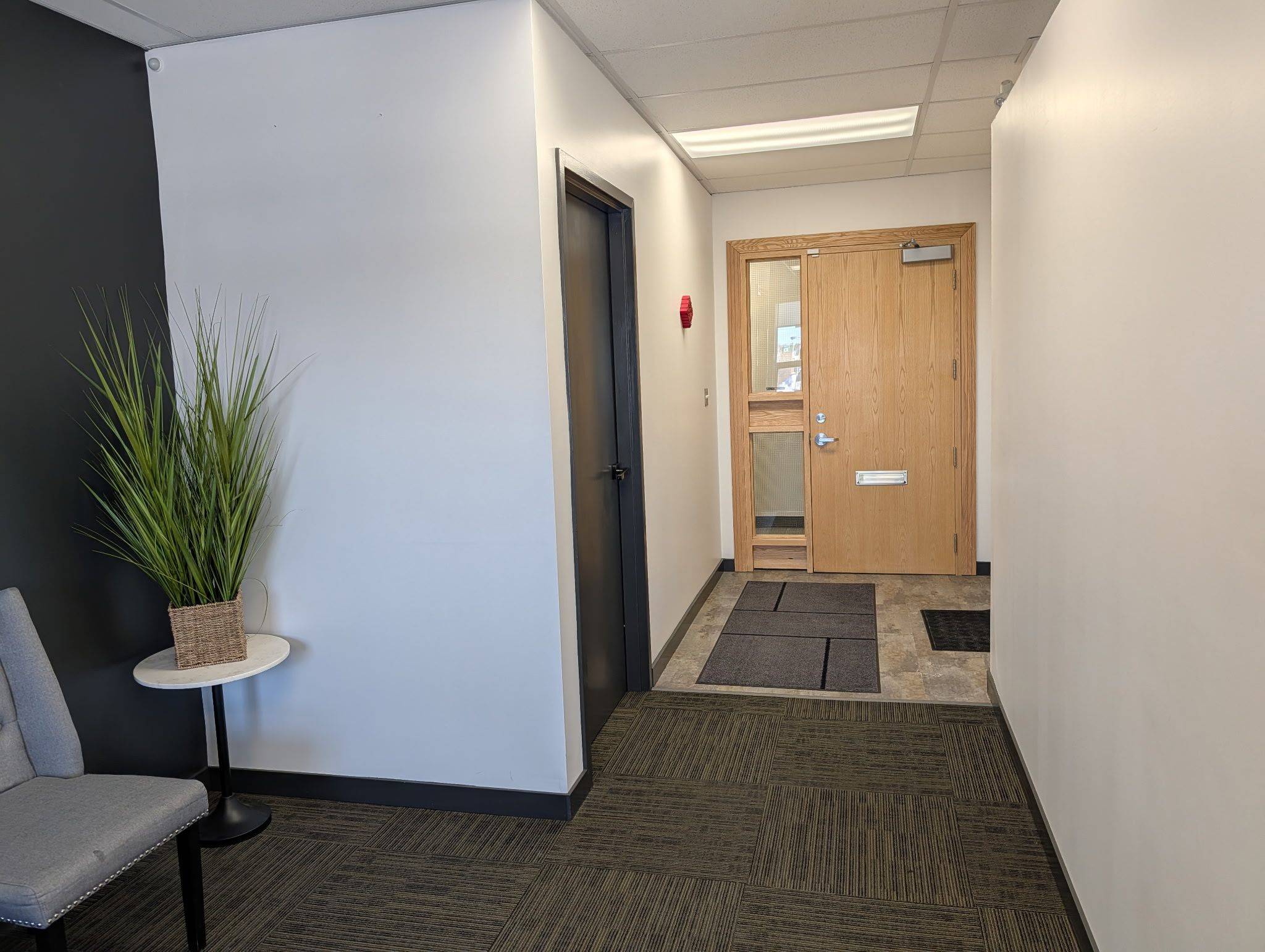 2120 Robertson RD #201, Bells Corners And South To Fallowfield, ON K2H 5Z1