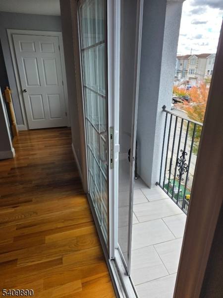 531 Broadway #B, Elizabeth City, NJ 07206