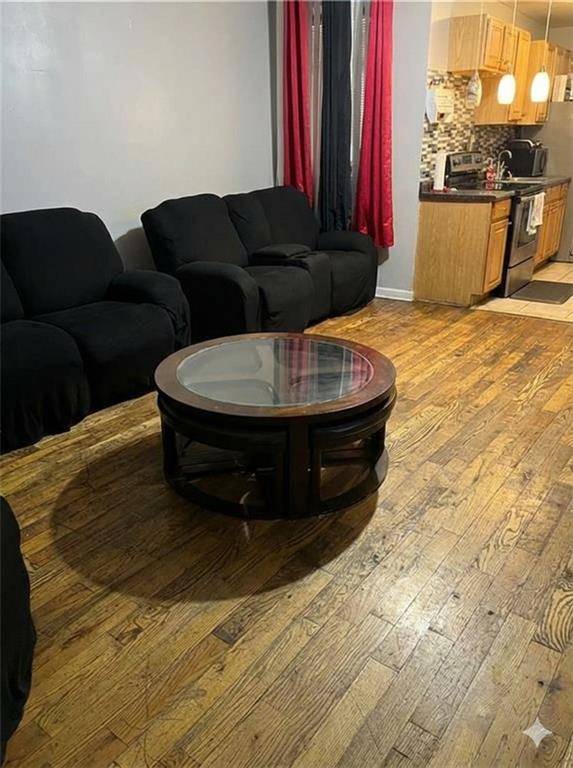 307 Berriman ST, Brooklyn, NY 11208