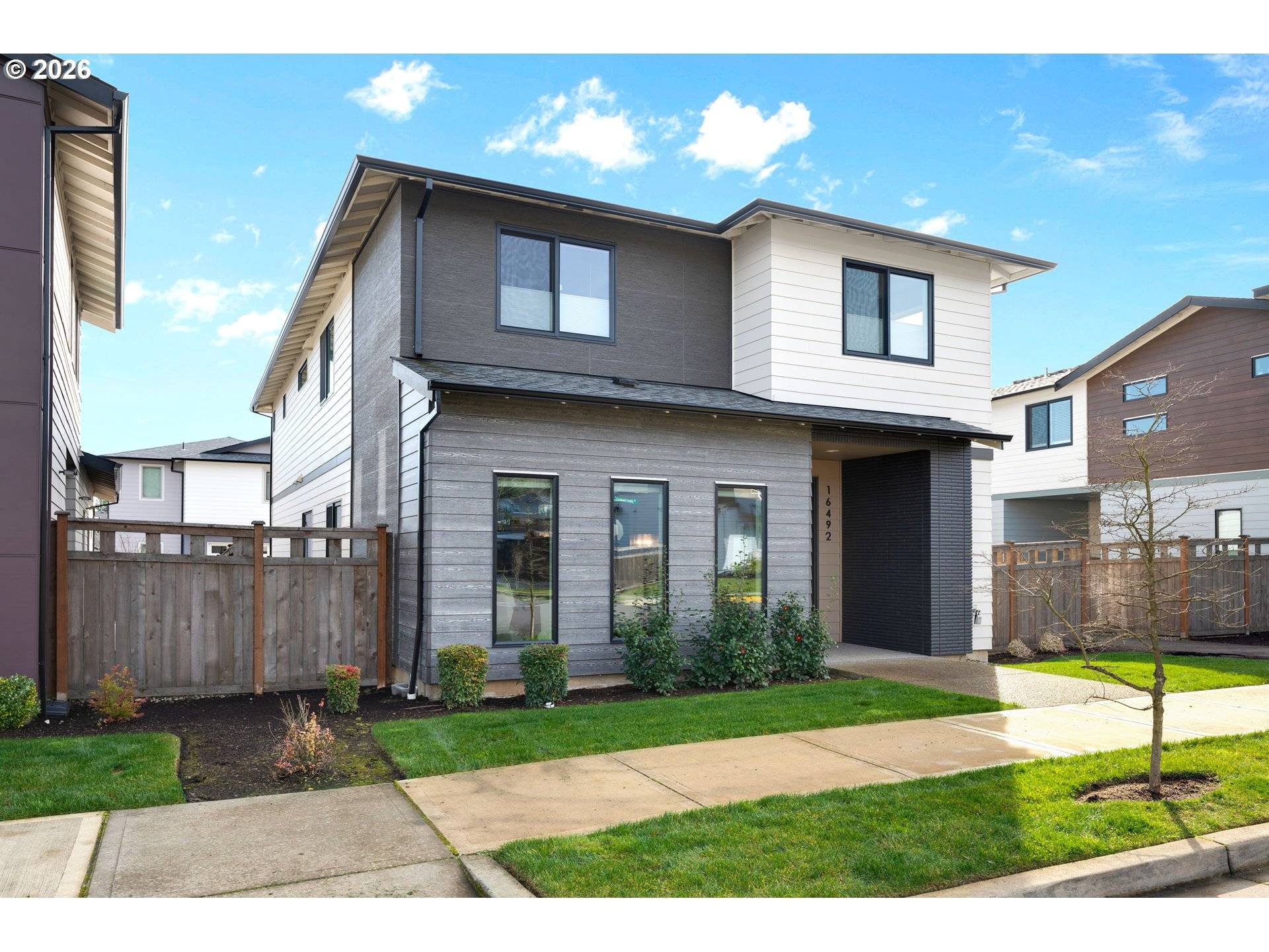 16492 SE SILVER CREEK FALLS DR, Happy Valley, OR 97086