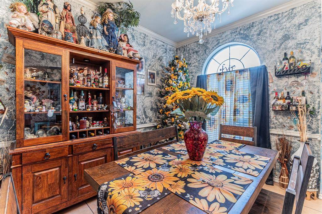 7043 Echo Lake Court, Arlington, TX 76001