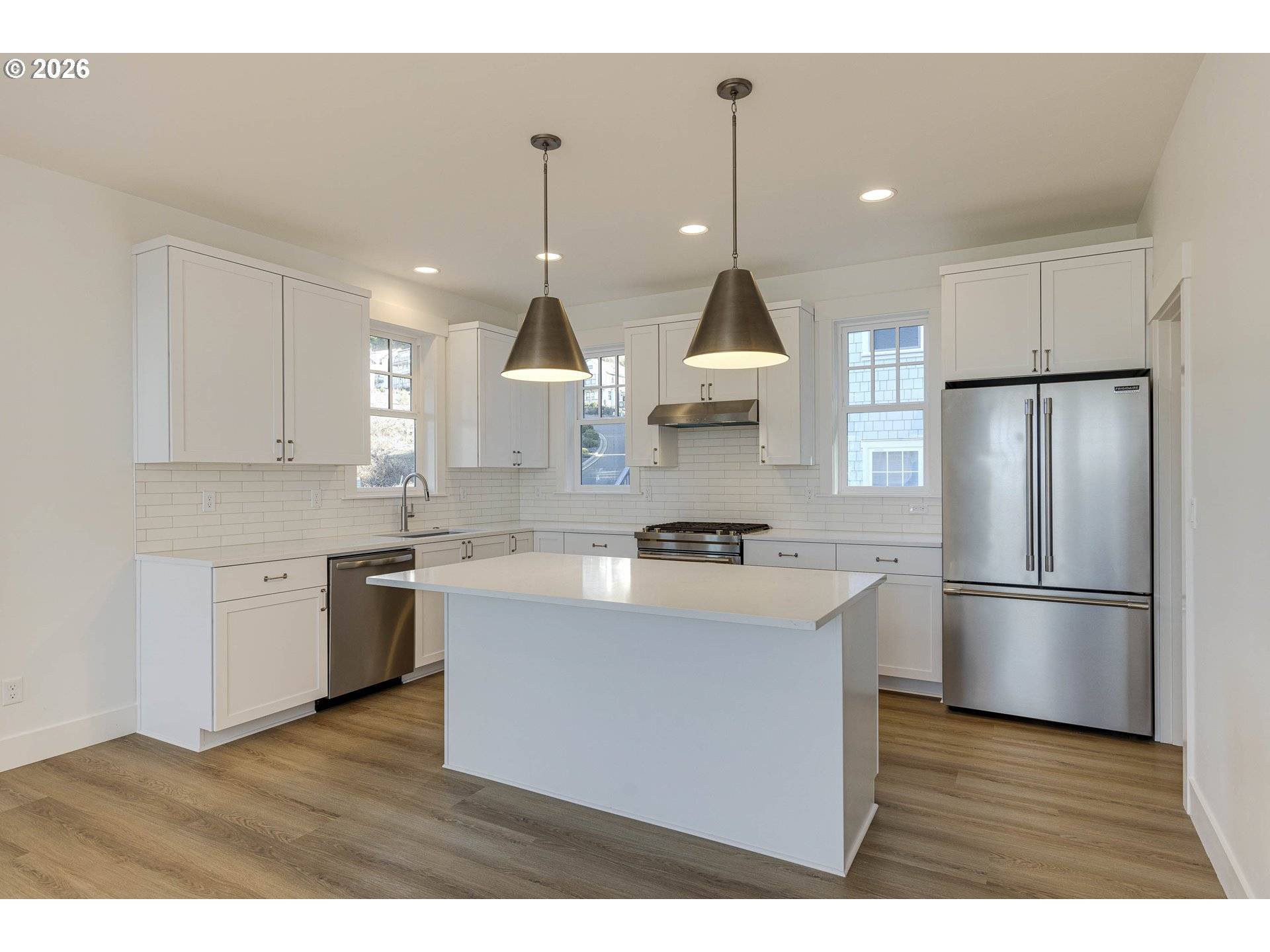 640 LILLIAN LN, Depoe Bay, OR 97341