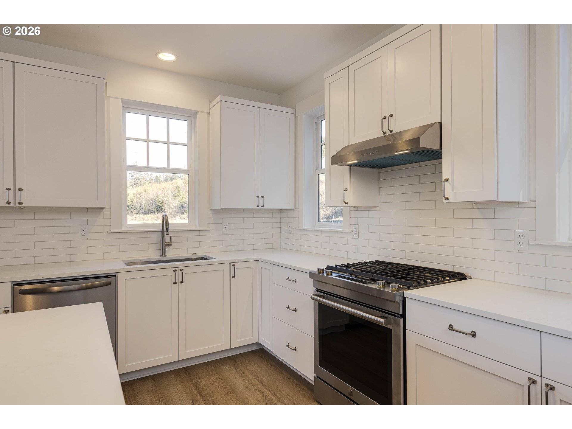 640 LILLIAN LN, Depoe Bay, OR 97341