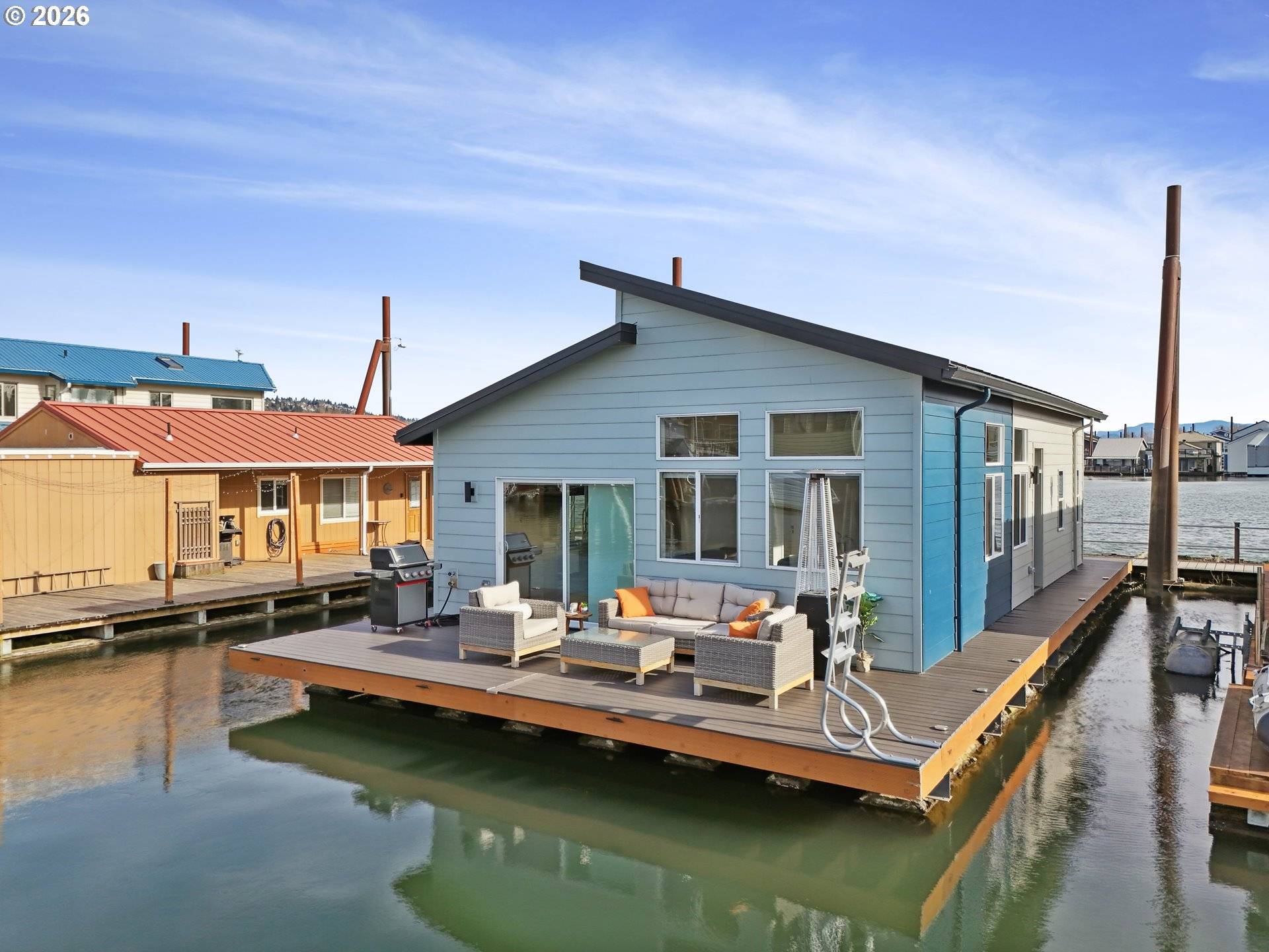 18989 NE Marine DR #A6, Portland, OR 97230