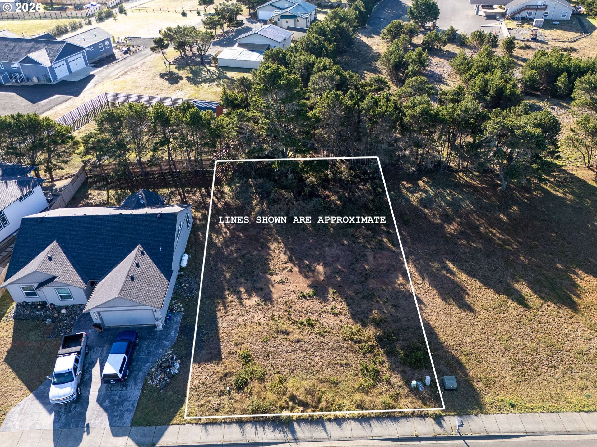 845 ROGERS PL, Bandon, OR 97411