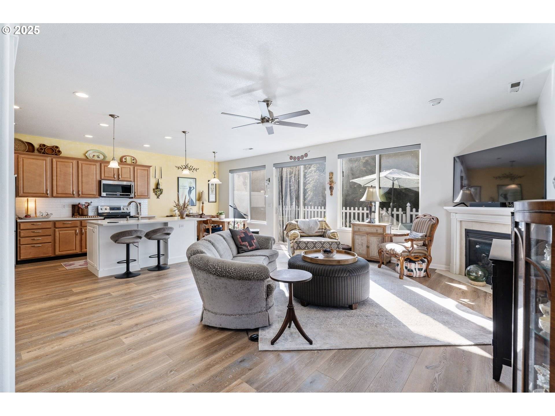 21780 NE LARKSPUR LN, Fairview, OR 97024