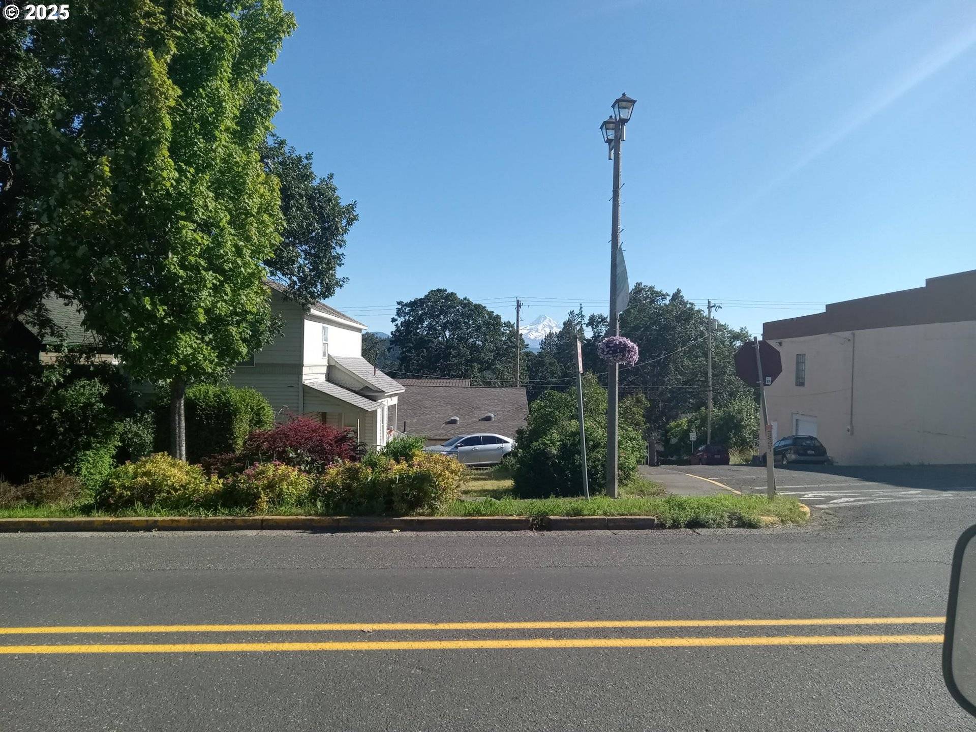 315 E JEWETT BLVD, White Salmon, WA 98672