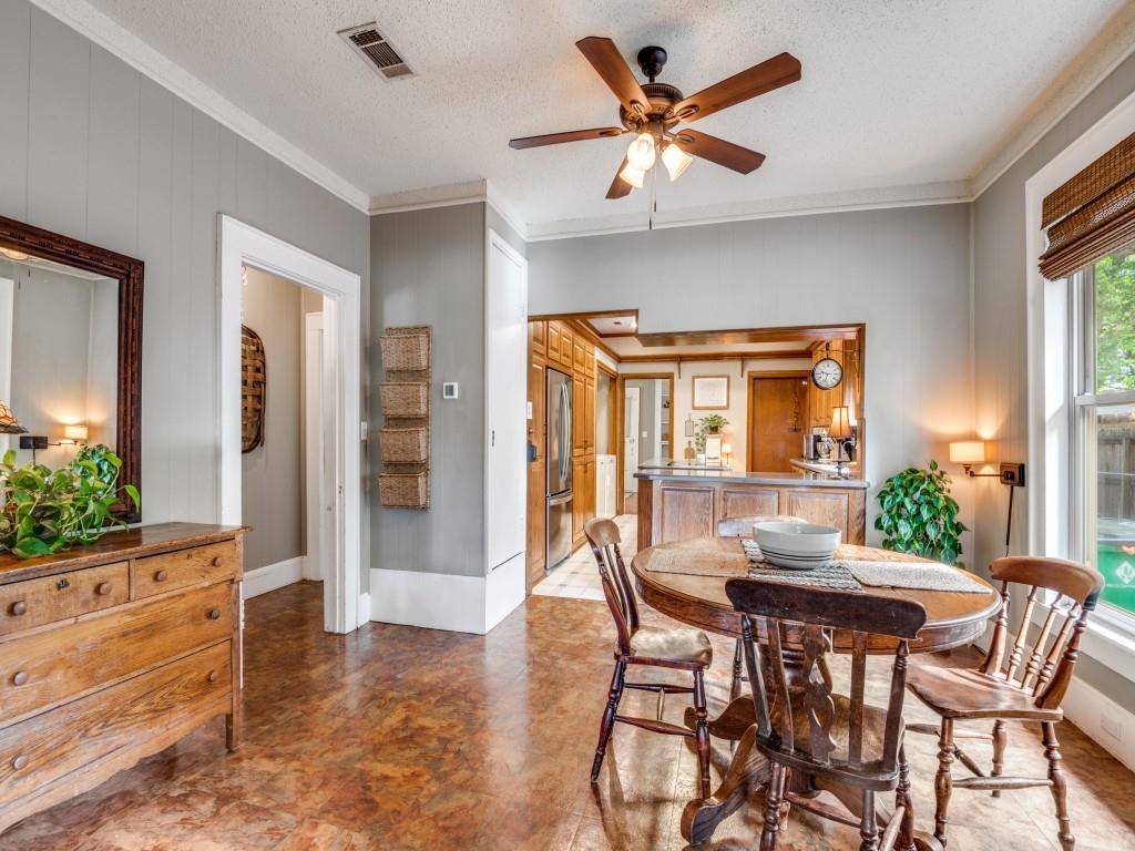 1107 E Marvin Avenue, Waxahachie, TX 75165