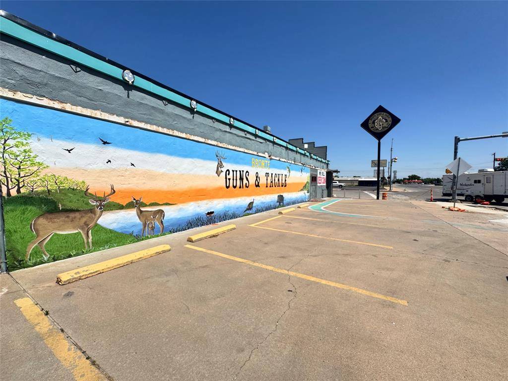 103 W Main Street, Bronte, TX 76933