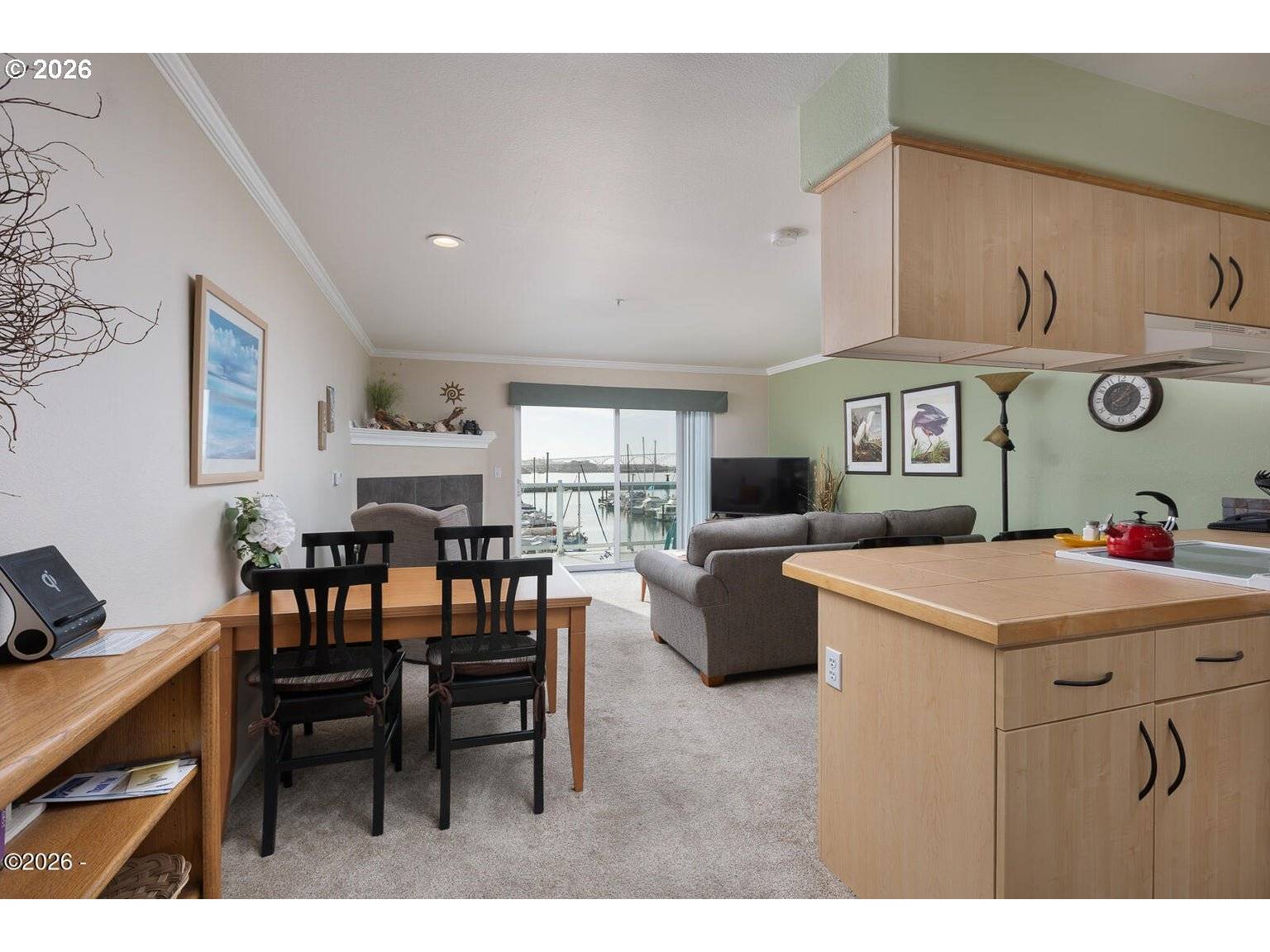 890 SE BAY BLVD #305, Newport, OR 97365