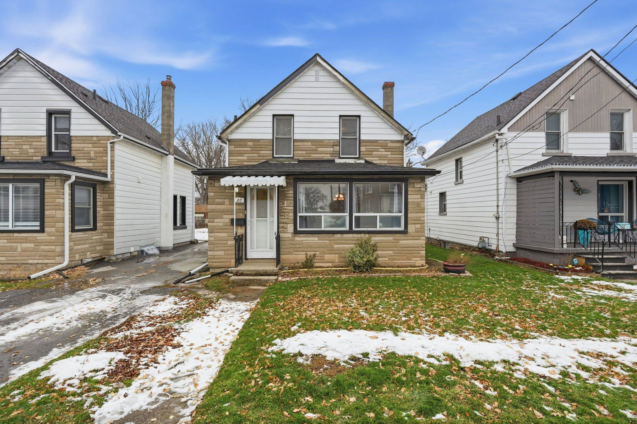 20 York ST, Welland, ON L3B 4A6