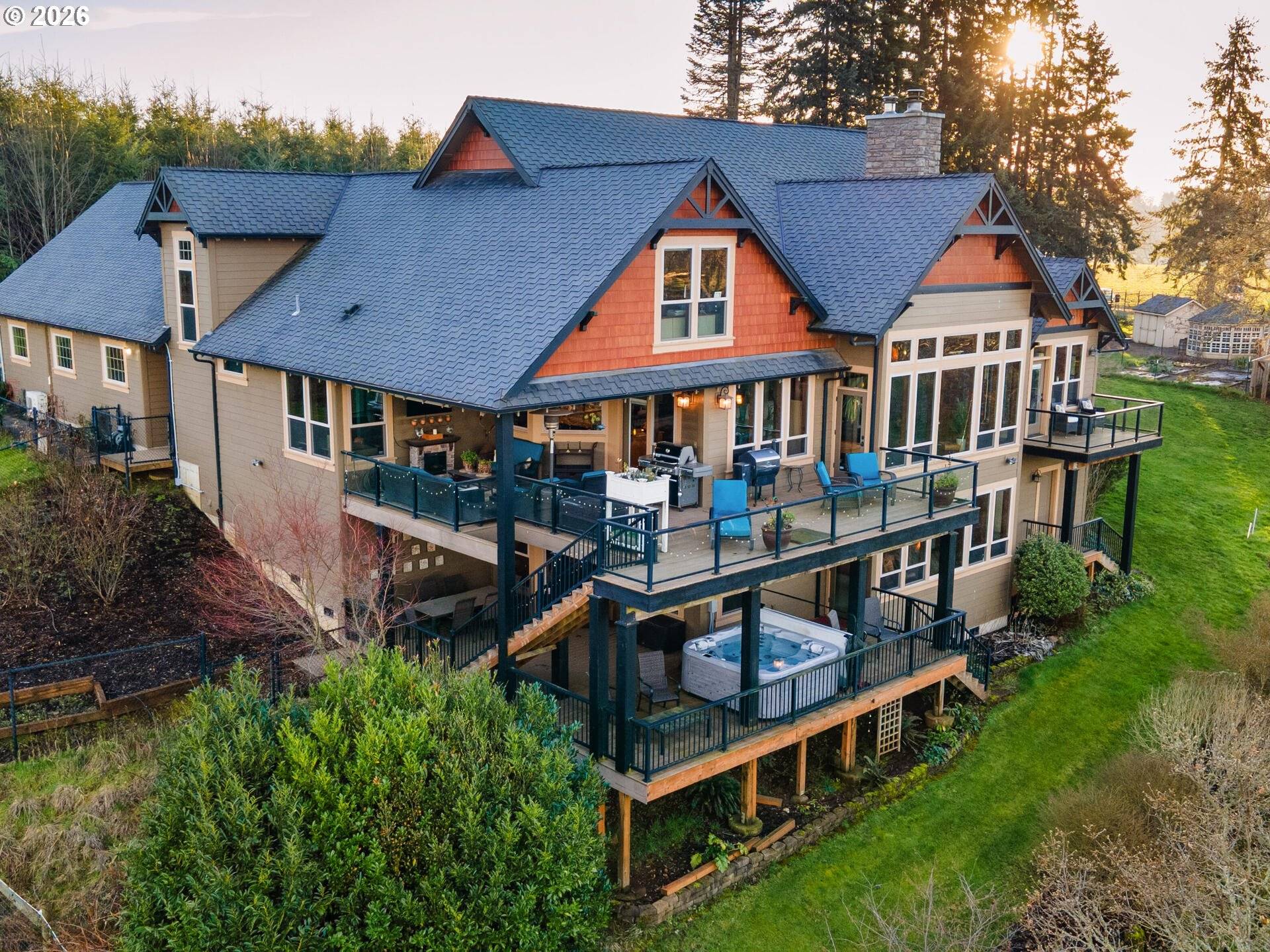 7118 GRANDVIEW AVE, Scotts Mills, OR 97375