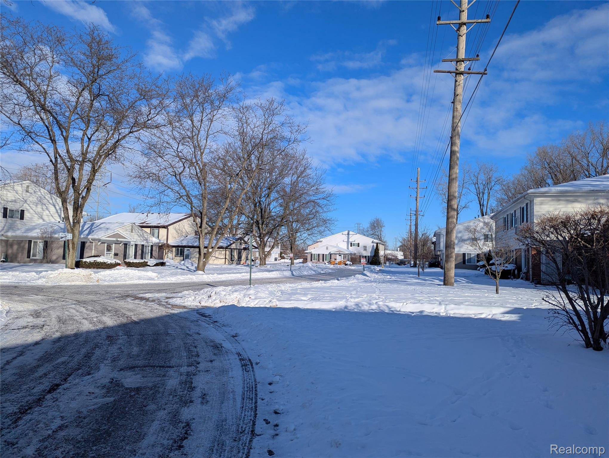 38030 GREENWOOD ST, Westland, MI 48185