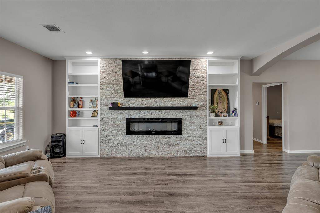 9500 Nacogdoches Trail, Forney, TX 75126