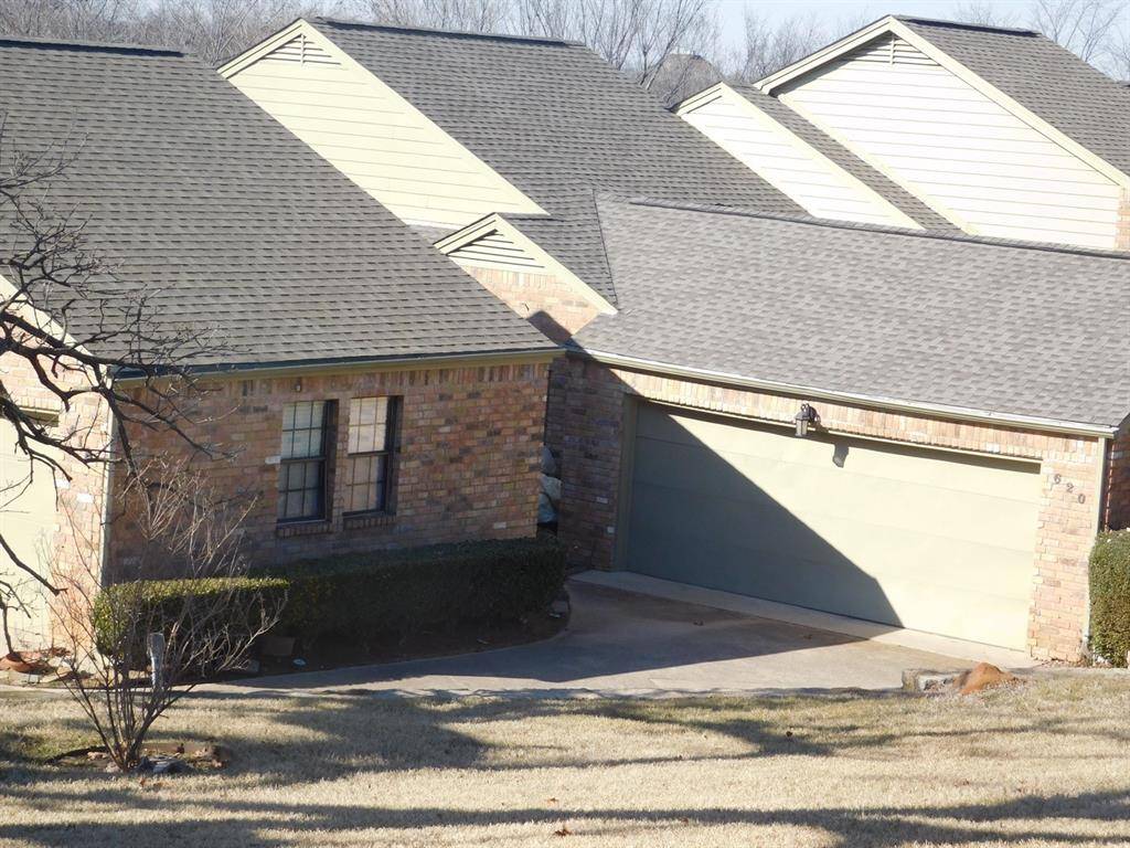 622 Crowley Road, Arlington, TX 76012