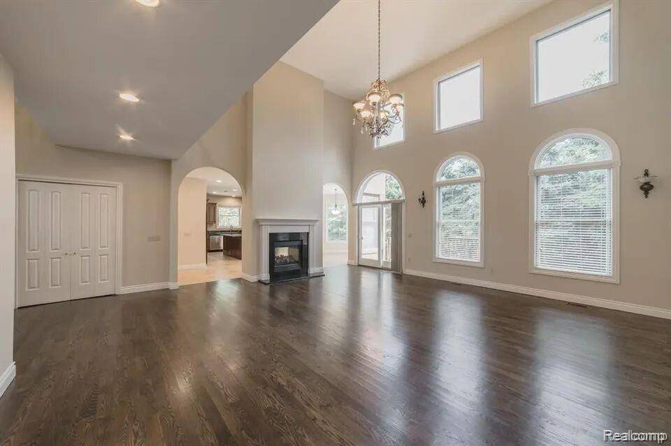1591 Eagle TRL, Oxford Charter Township, MI 48371
